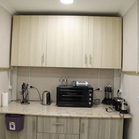 Blossom Hostel Updated ! Обновлено !!! City Center! Perfect Order!!! Snow-White Bed Linen!!! Идеальный Порядок!!! Белоснежное Постельное Белье!!! Центр Города !!! Tbilisi Exterior photo